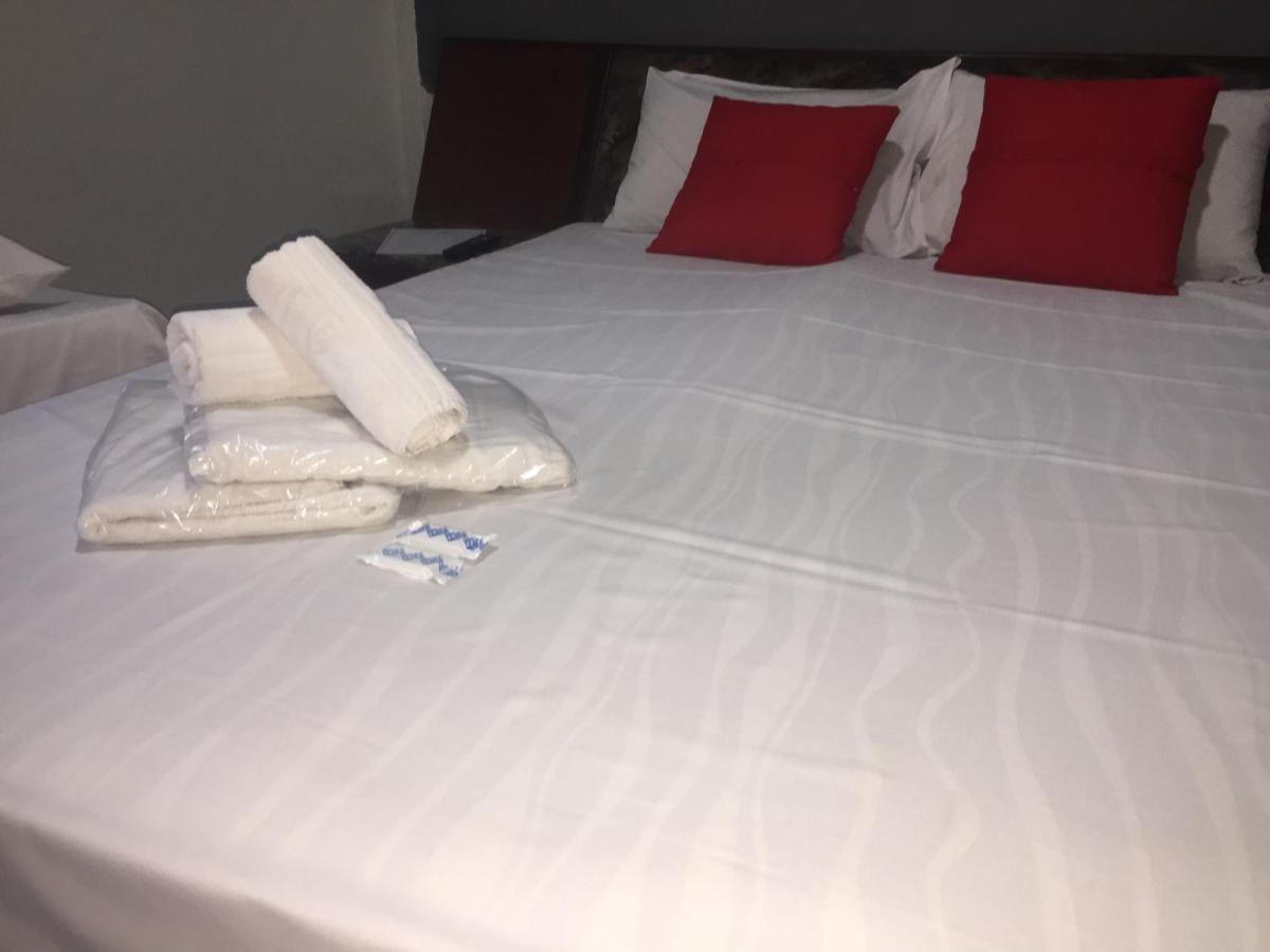 Hotel Cambara Озаску Екстер'єр фото